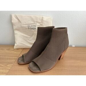 Eileen Fisher Ark Shoes / Booties In Antelope Stretch - 9M
